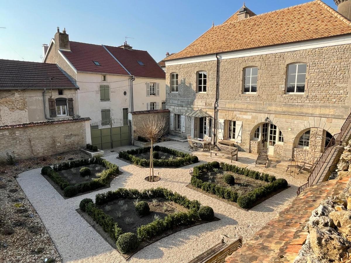 L'Orangerie Bed and Breakfast Neufchâteau Exteriör bild